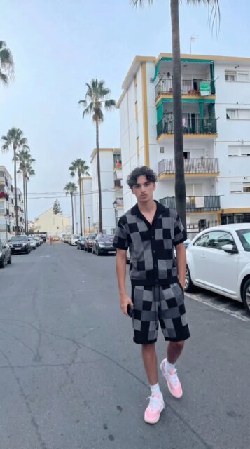 Customer wearing ESSNTL Pixel Set