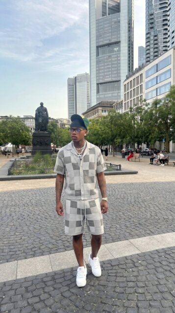 Customer wearing ESSNTL Pixel Set
